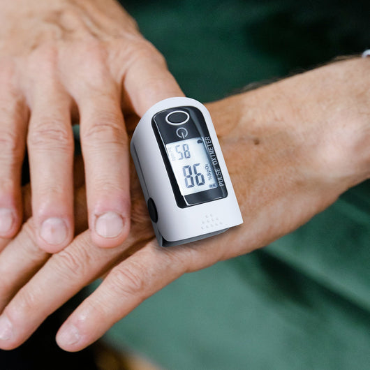 FINGERTIP PULSE OXIMETER BLOOD OXYGEN METER SP02 MONITOR, BLOOD OXYGEN - TECHIVE